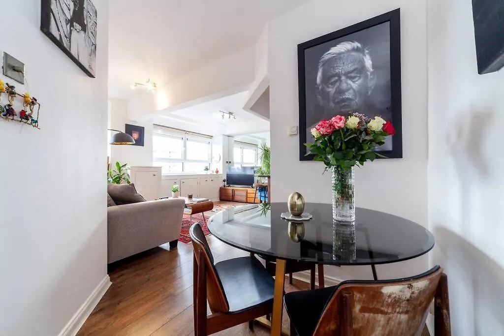 Apartment Amazing 2Br Flat With City View, Bethnal Green London